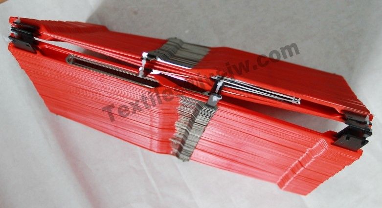 Red Plastic Leno 331 C Type Weaving Loom Spare Parts